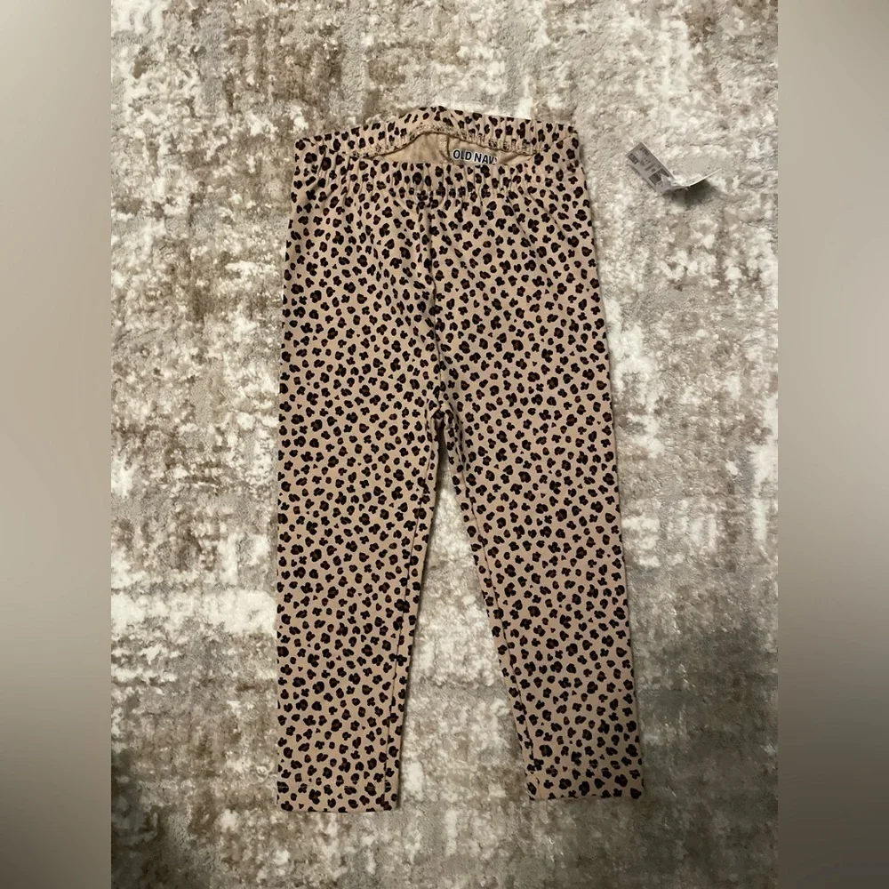 Old Navy Beige and Black Leopard Print Leggings size 18-24 months - NWT